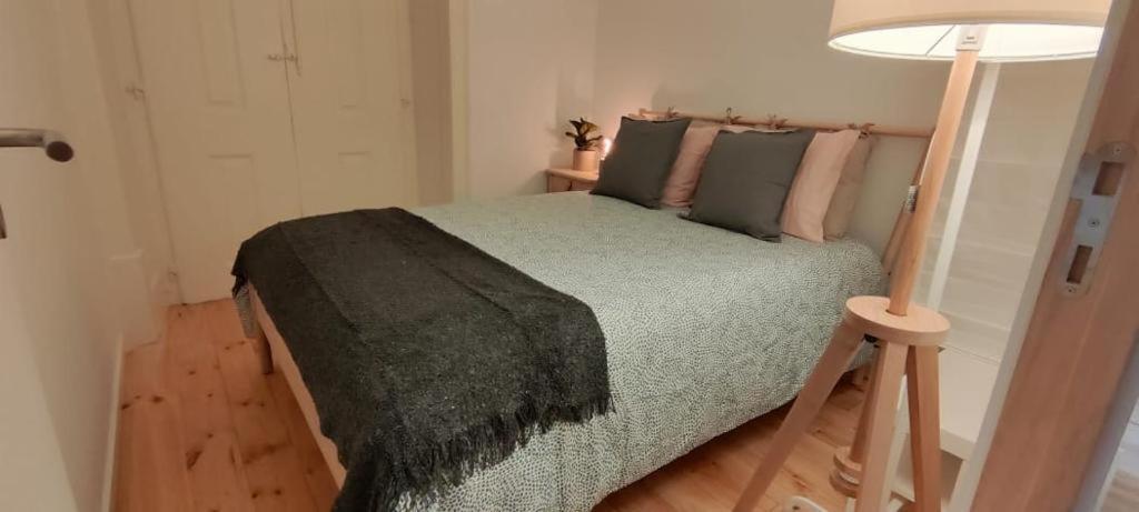 Quarto Com Varanda Na Rua Dos Douradores Lisboa Exterior foto