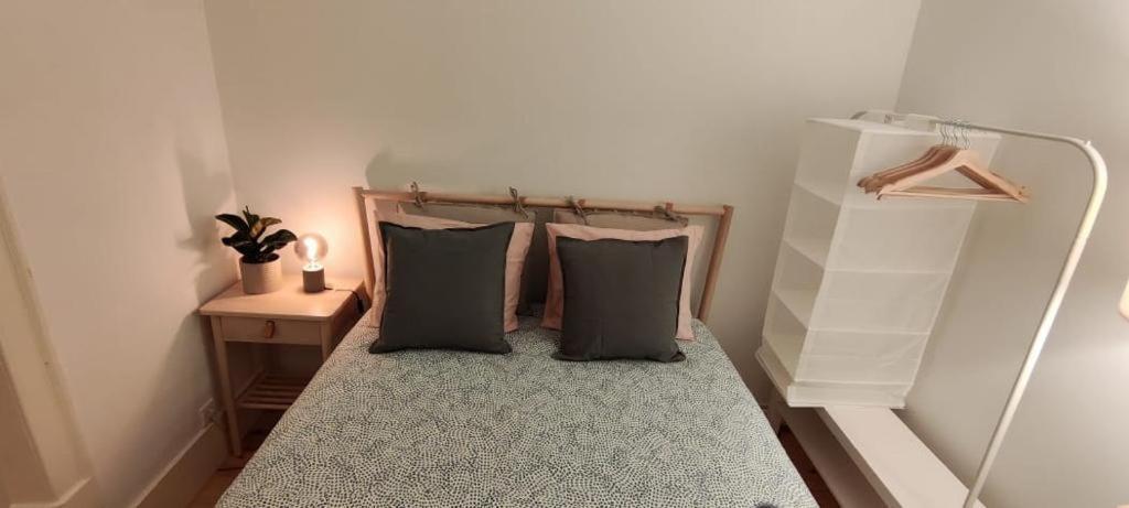 Quarto Com Varanda Na Rua Dos Douradores Lisboa Exterior foto